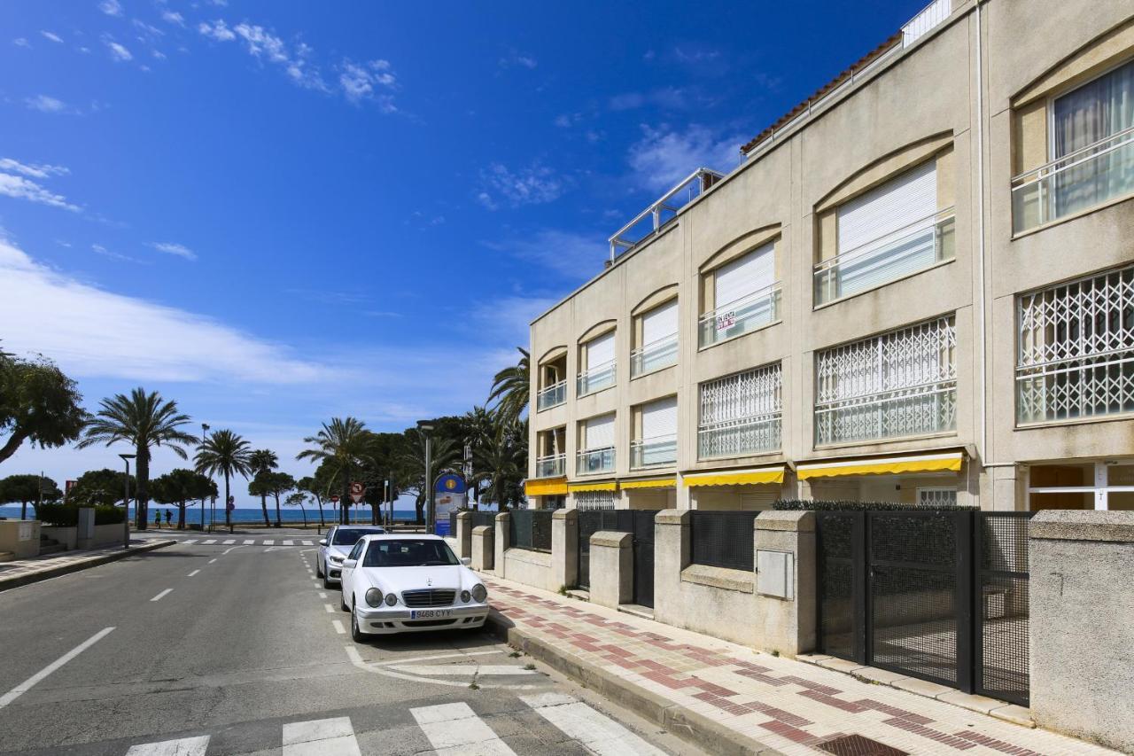 Gongora Planet Costa Dorada Apartment Cambrils Bagian luar foto